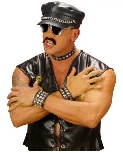 Punkrocker Nietenarmband